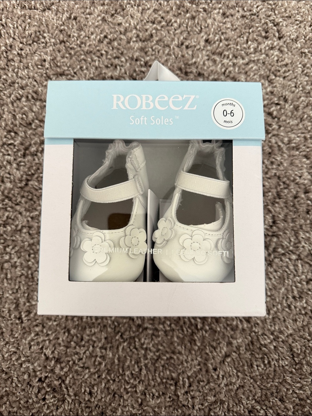 Robeez Soft Sole 0-6 M shoes